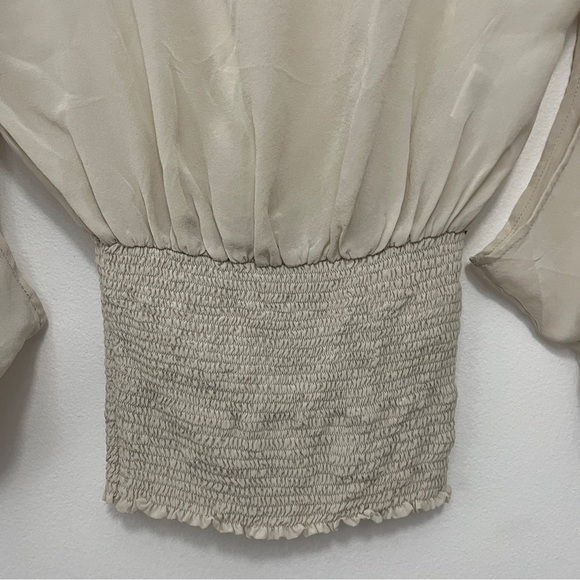 Stillwind’s Spirit Flowy Sleeves Smocked Waist size M/L - Picture 8 of 10